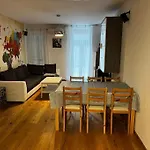 Porec, Tolle 3 Zi-WHG, sehr ZENTRAL, TOP Zustand!